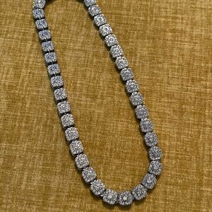 Elegant Silver Necklace